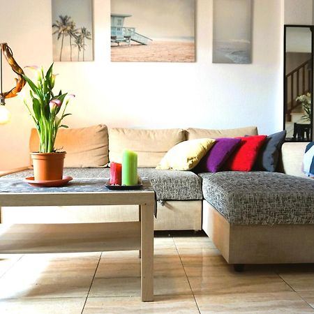 Готель Casa La Sonrisa Shared House Ель-Медано Екстер'єр фото