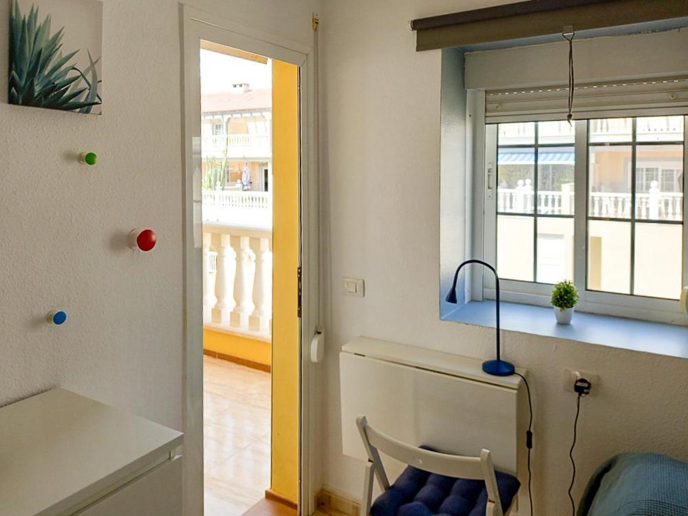 Готель Casa La Sonrisa Shared House Ель-Медано Екстер'єр фото