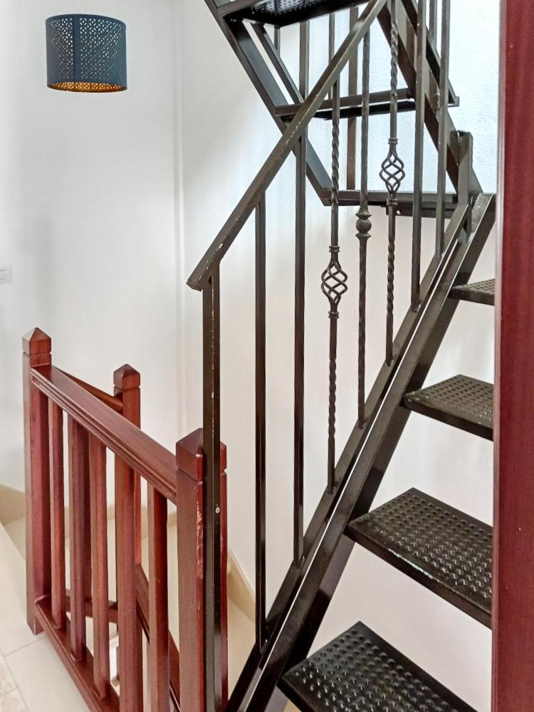 Готель Casa La Sonrisa Shared House Ель-Медано Екстер'єр фото