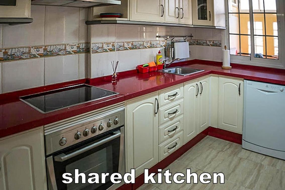 Готель Casa La Sonrisa Shared House Ель-Медано Екстер'єр фото